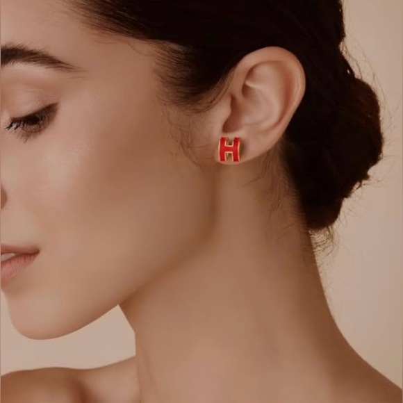 18K GOLD PLATED H Enamel Stud Earrings - Picture 2 of 5